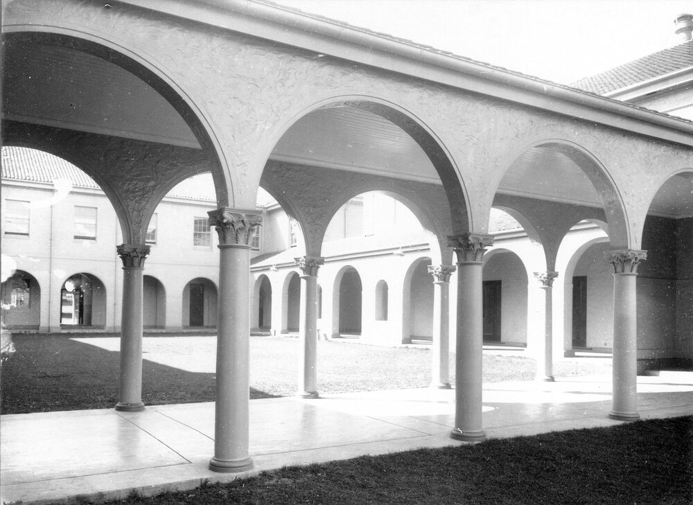 Grounds and buildings 1933