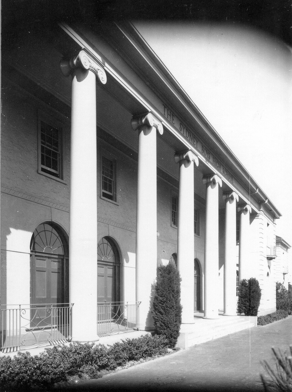 Grounds and buildings 1933