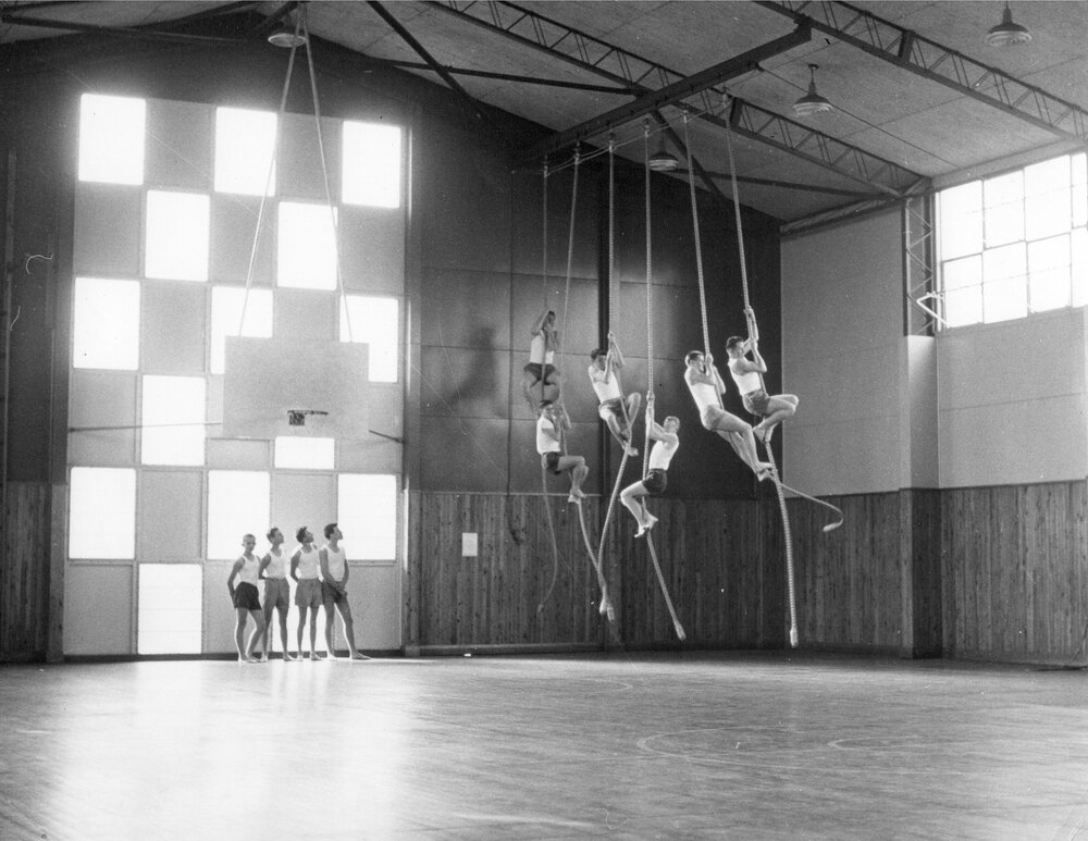Gymnasium 1957