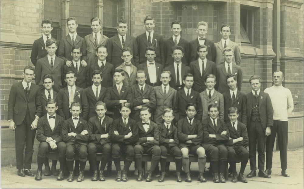 Class in 4th Form 1923