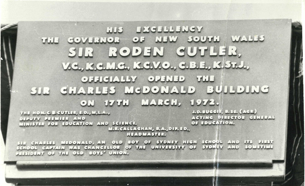 Photograph of the official opening of the McDonald Building, 17 March 1972