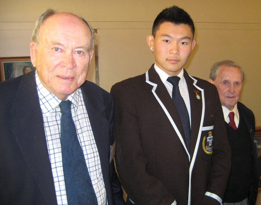 The pre-1945 back to school reunion lunch, 2010