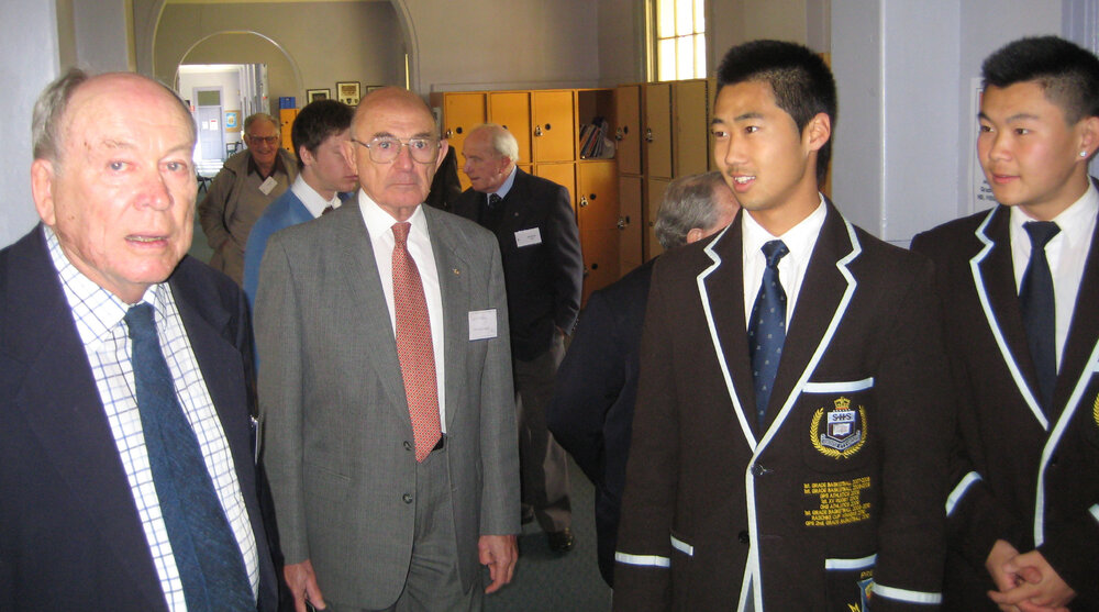 The pre-1945 back to school reunion lunch, 2010
