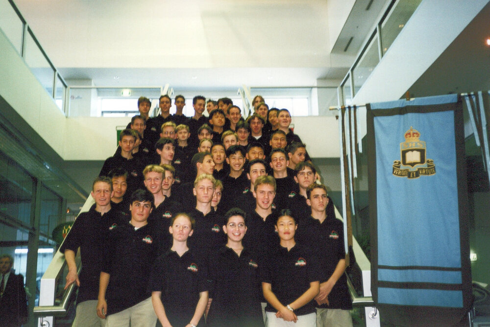 Band International Tour 1999