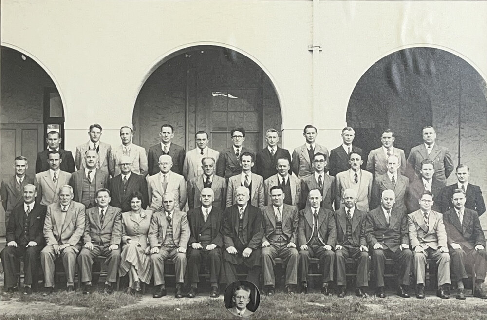 Staff 1952
