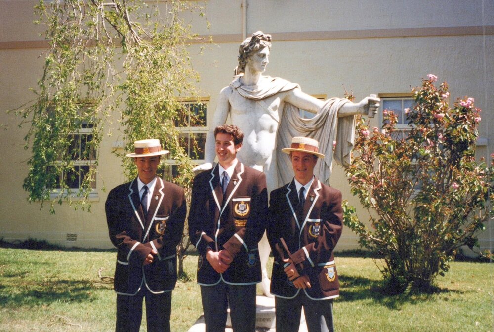 Prefect Executive 1998