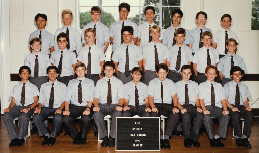 Class 9E 1990
