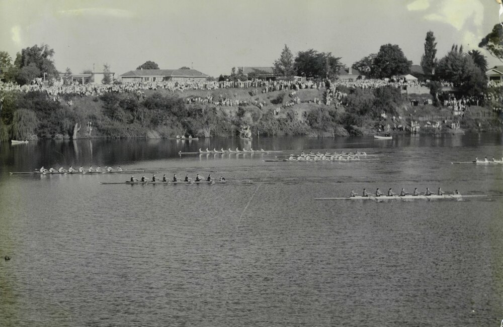 1st VIII finish, GPS Regatta, 1957