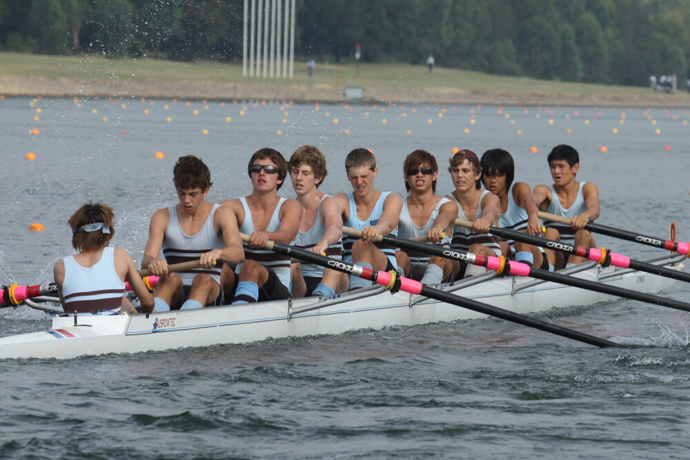 Rowing Year 10 1st VIII 2010