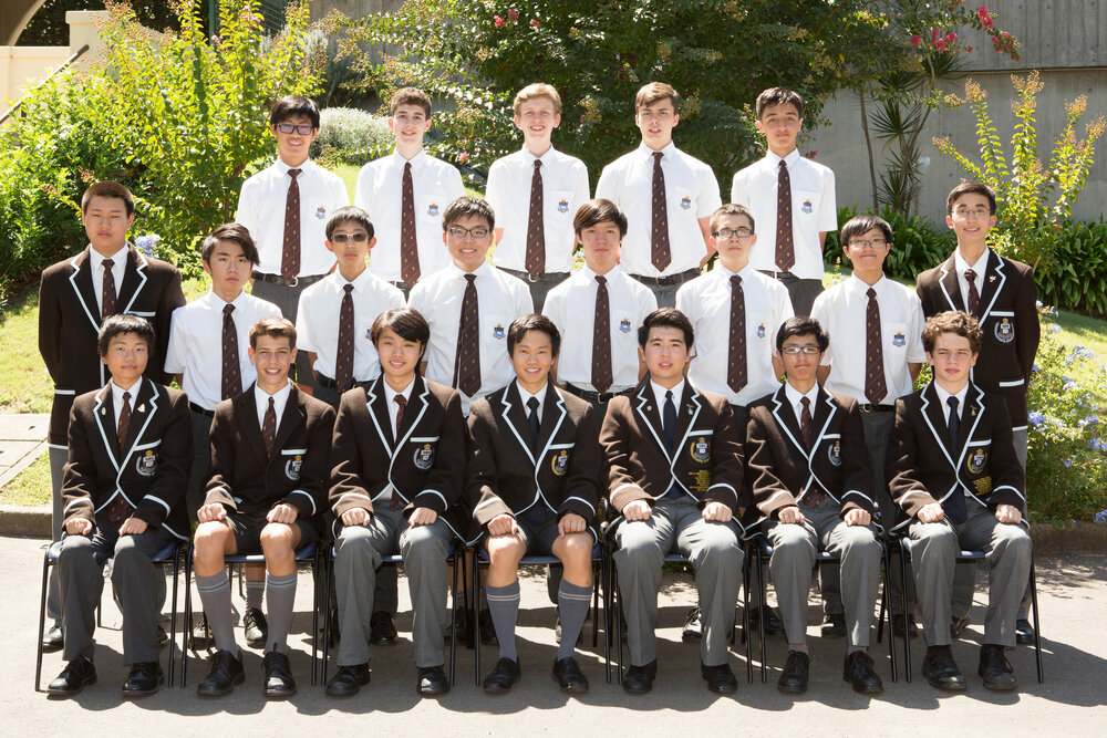 Sailing senior crews 2016