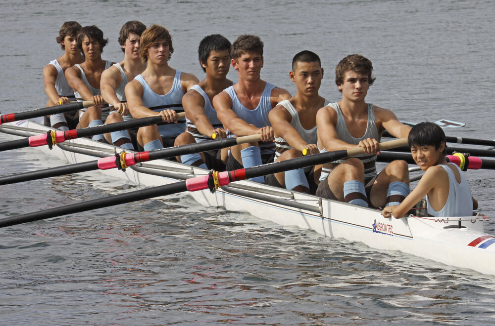 Rowing Year 10 1st VIII 2009