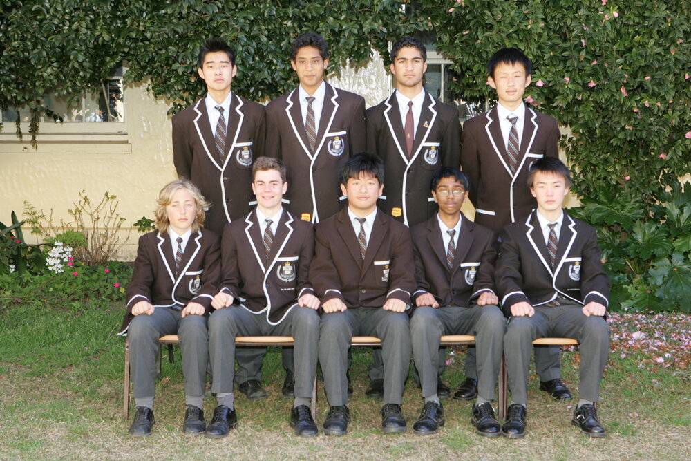 Debating Year 10 2005