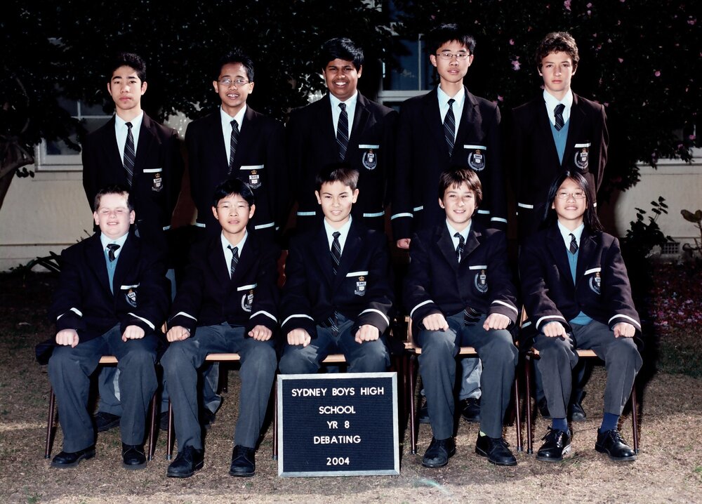 Debating Year 8 2004