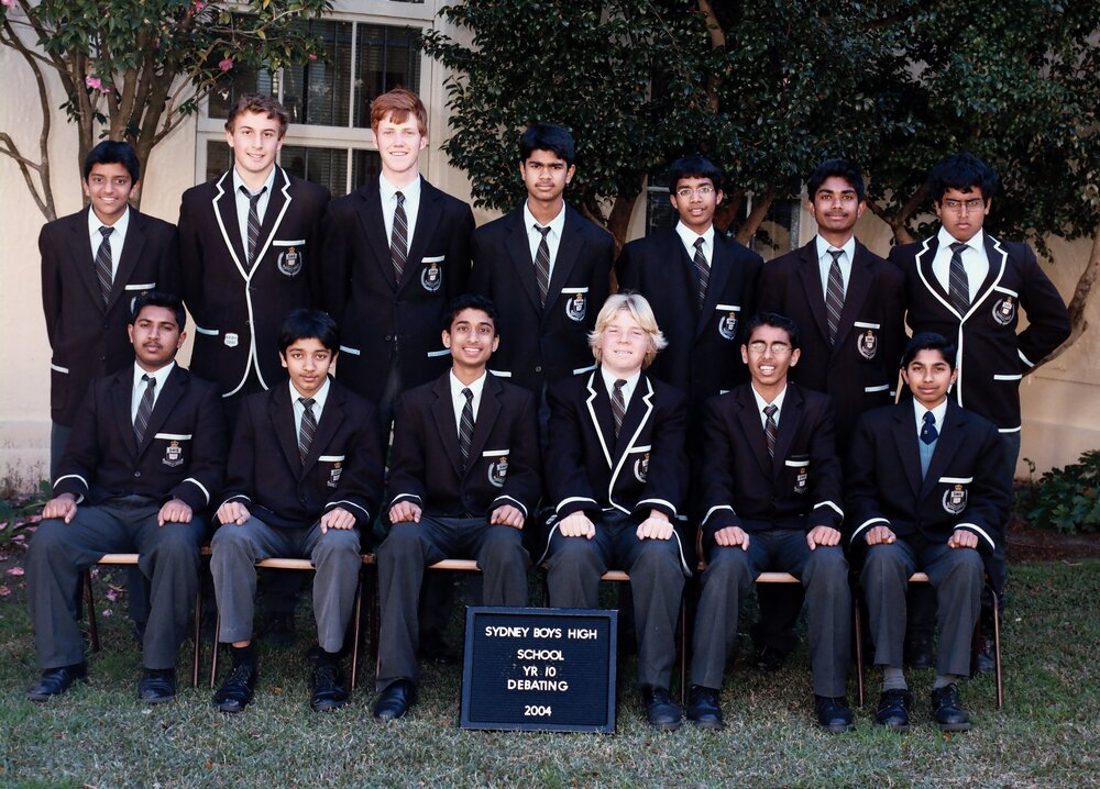 Debating Year 10 2004