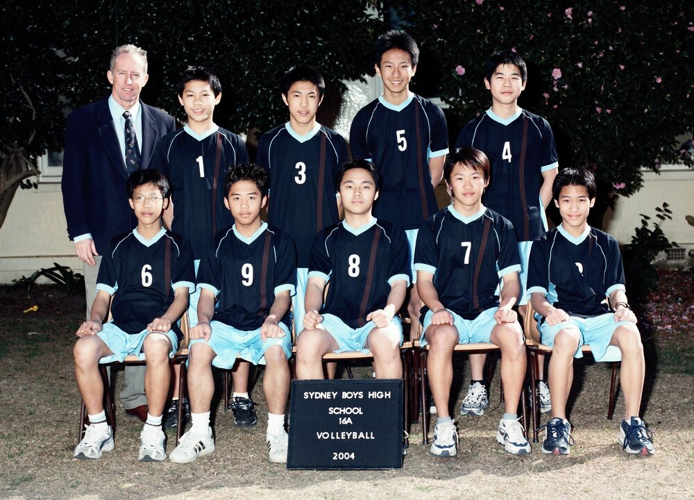 Volleyball 16 years 2004