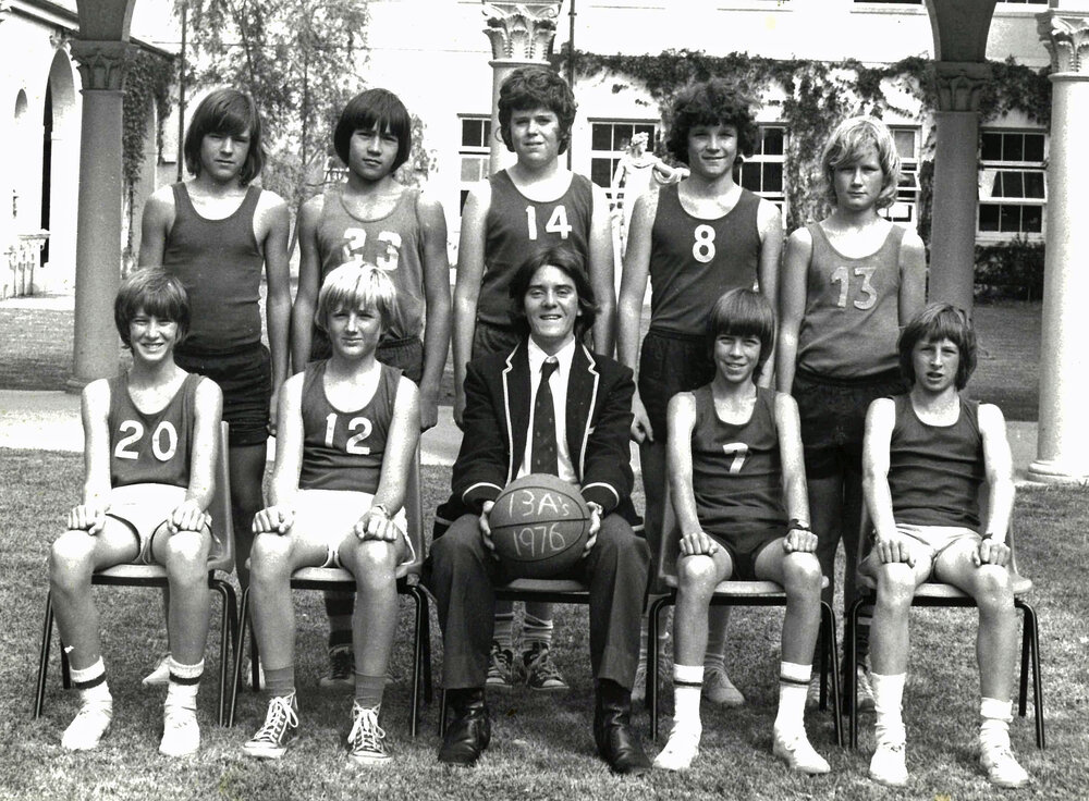 Basketball 13A 1976