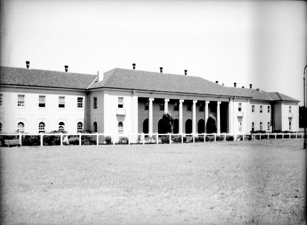 Snapshots by Robert Wing (1936-1940)