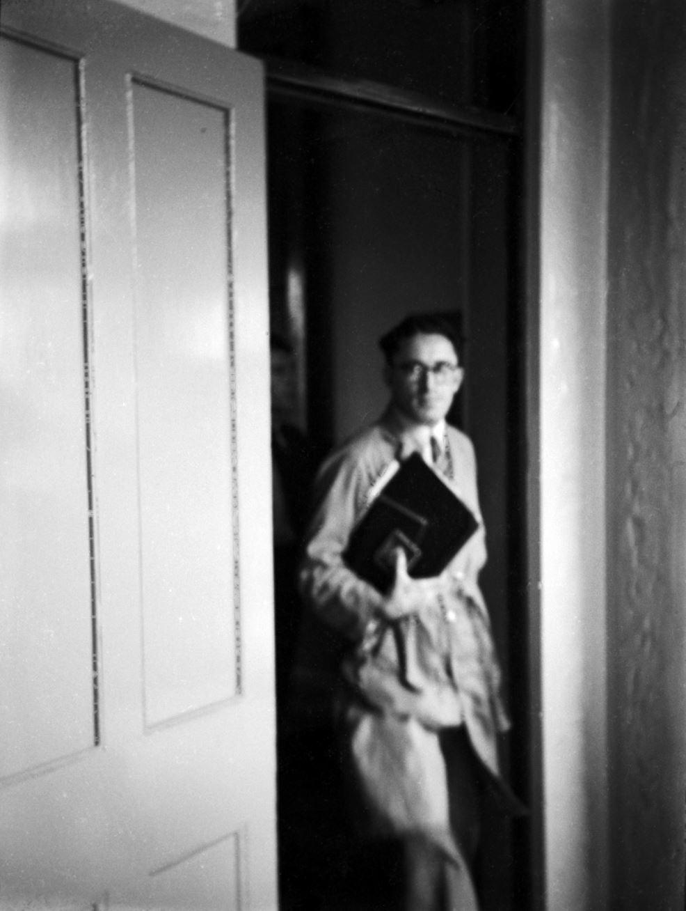 Snapshots by Robert Wing (1936-1940)