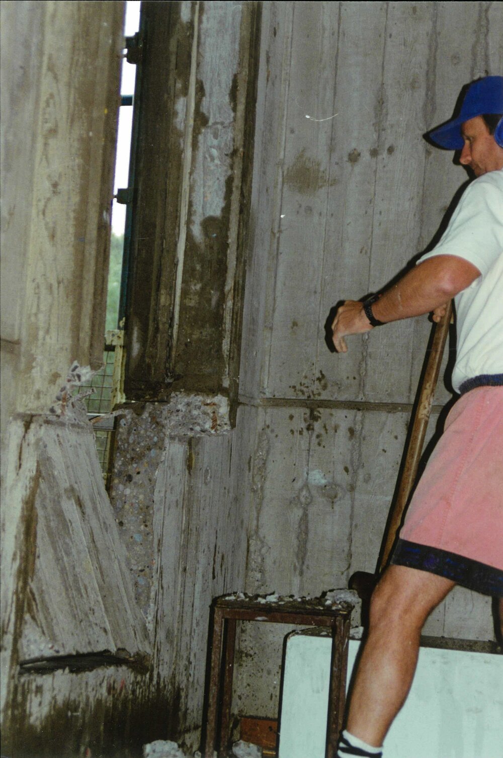 Construction of the senior study centre, 1995