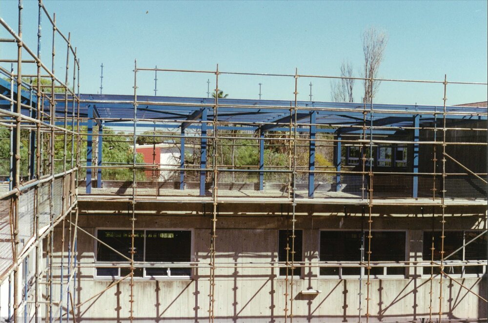 Construction of the senior study centre, 1995