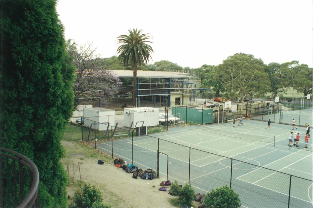 Construction of the stadium, 1994