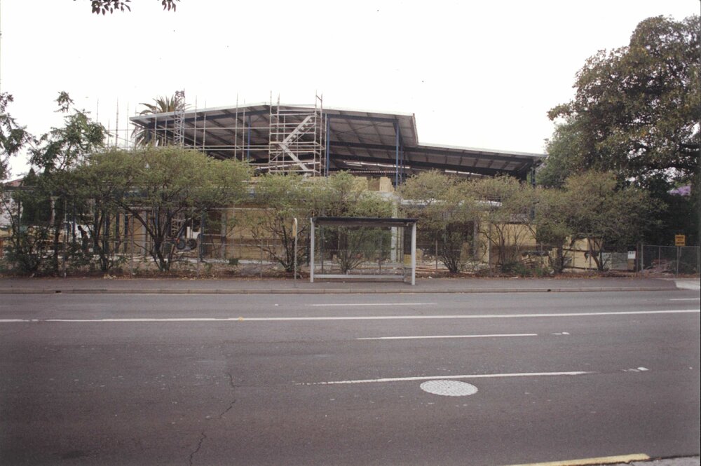 Construction of the stadium, 1994