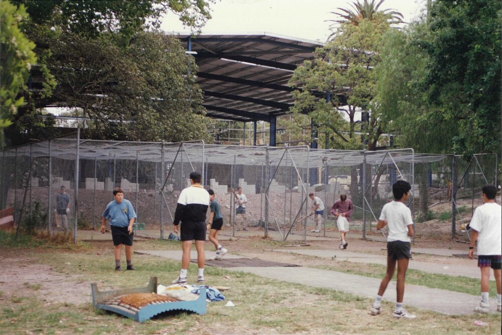 Construction of the stadium, 1994