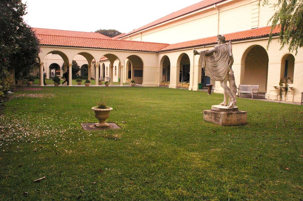 The main building quadrangle, 2007