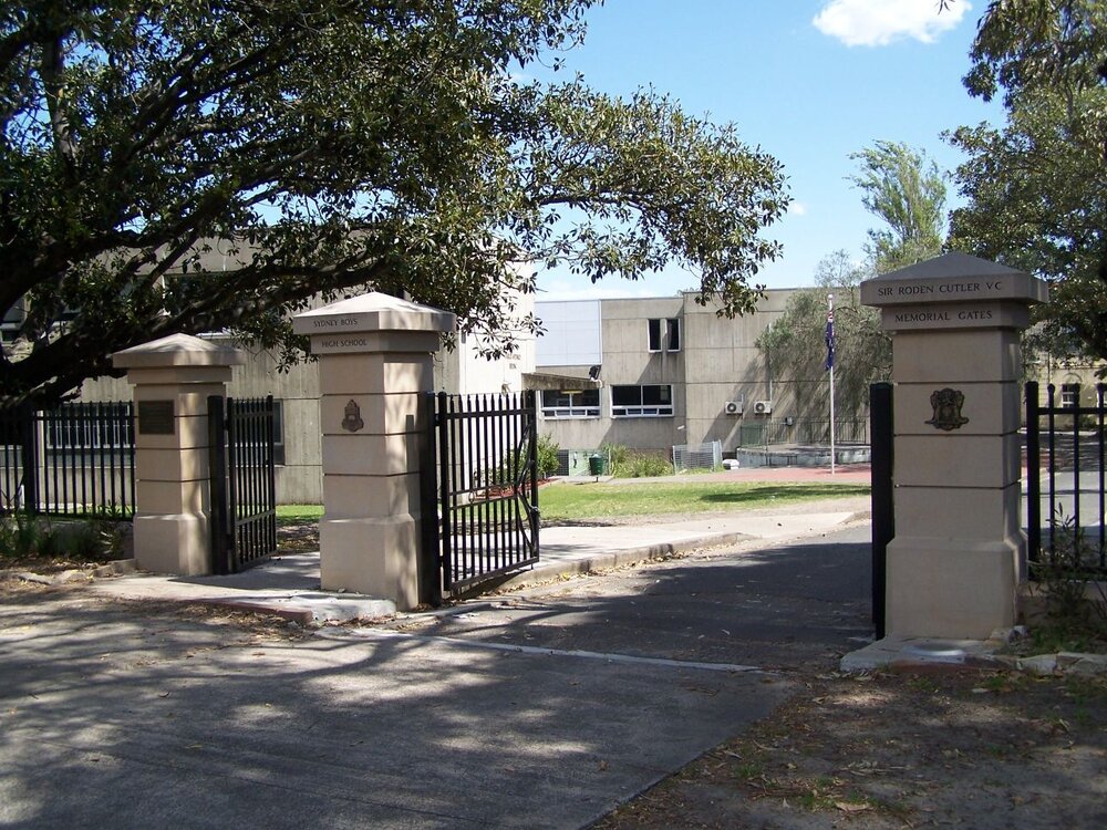 Roden Cutler gates, 2007
