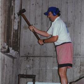 Construction of the senior study centre, 1995