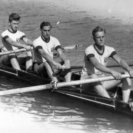 Rowing 2nd IV 1944