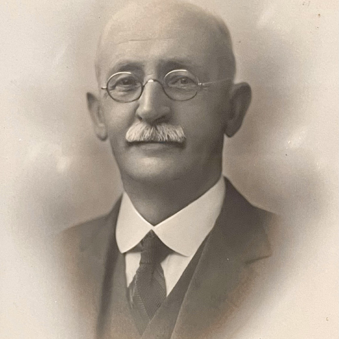 Charles Rathay Smith