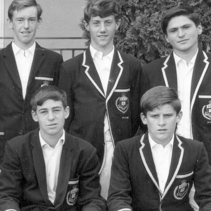 Cricket: 16s photographs