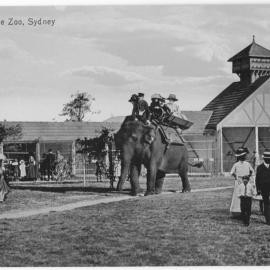 Moore Park Zoological Gardens