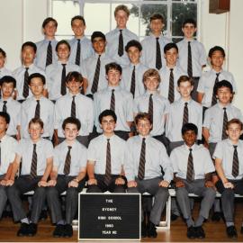Class 9D 1990