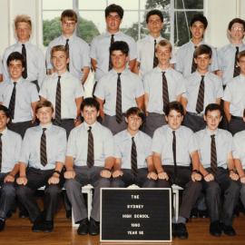 Class 9E 1990