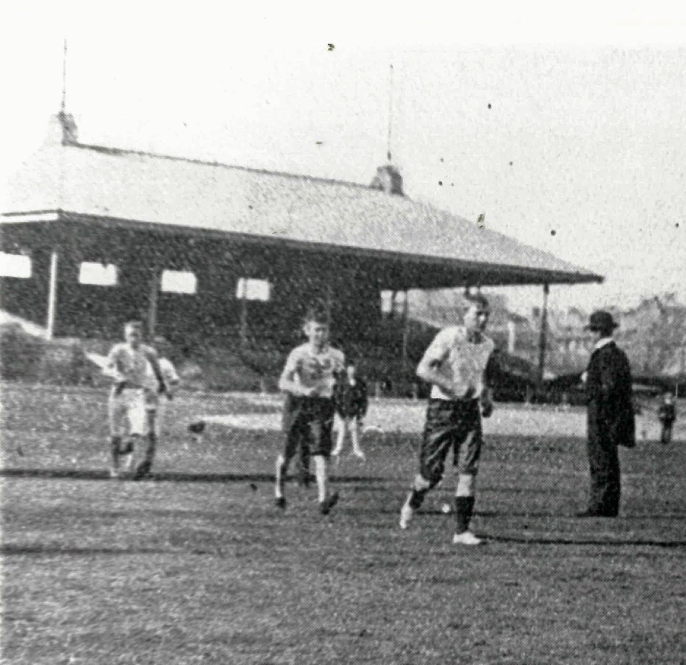 Annual sports meeting, 4 October 1905