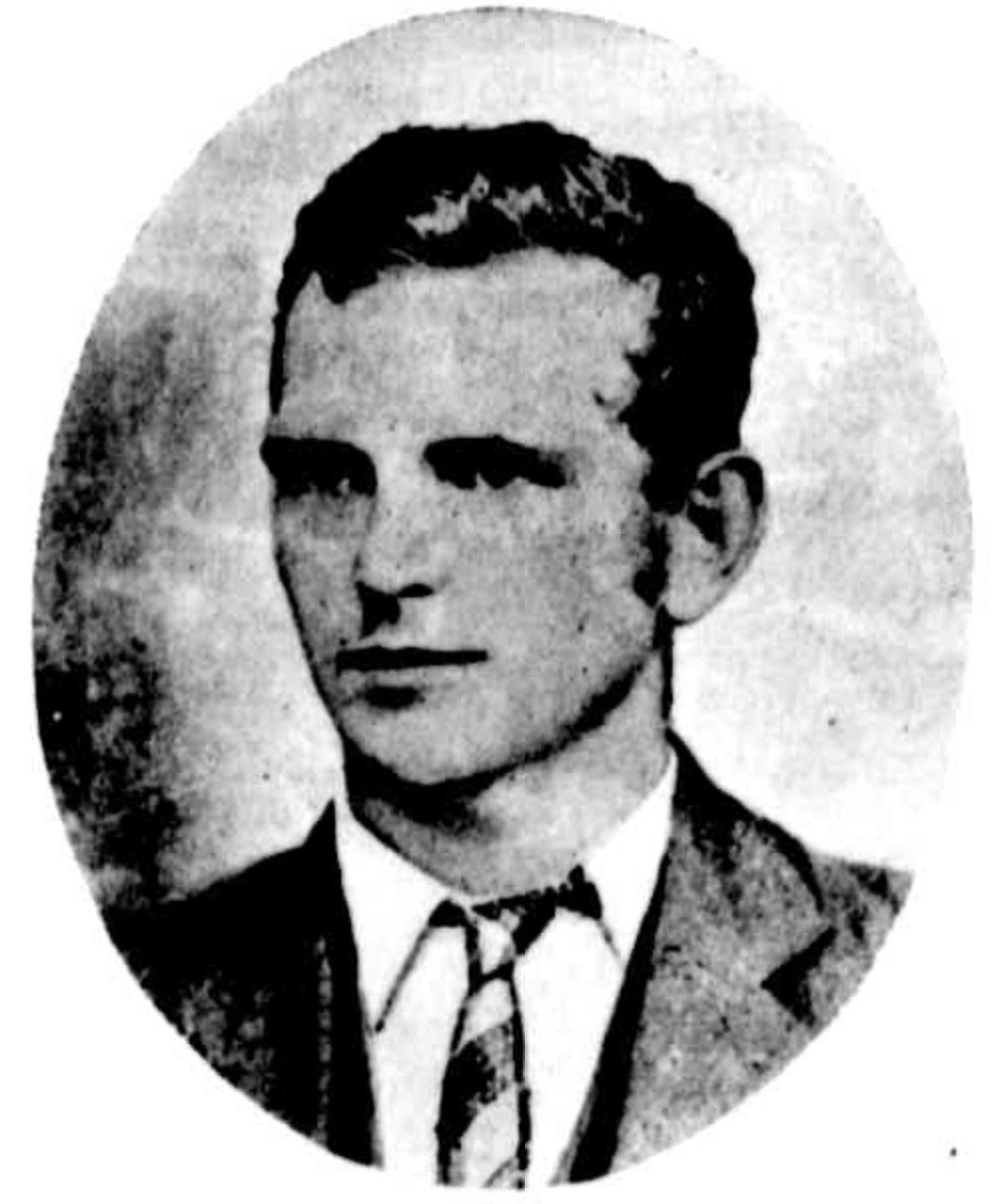 Wilfred Porter, scholarship winner at the University examinations, 1902.